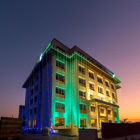 The Fern Residency Vijayapura Hotel Bijāpur Buitenkant foto