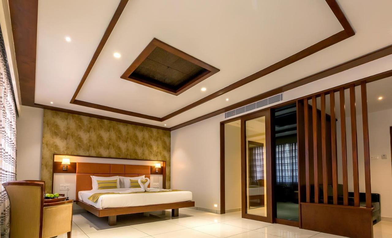 The Fern Residency Vijayapura Hotel Bijāpur Buitenkant foto