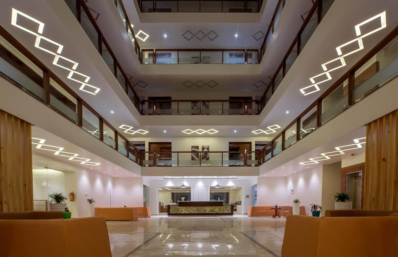The Fern Residency Vijayapura Hotel Bijāpur Buitenkant foto